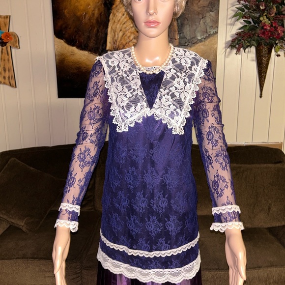 Jessica McClintock • Size 8 • Vintage • Dress • Purple • Floral Lace • Victorian - Picture 5 of 16